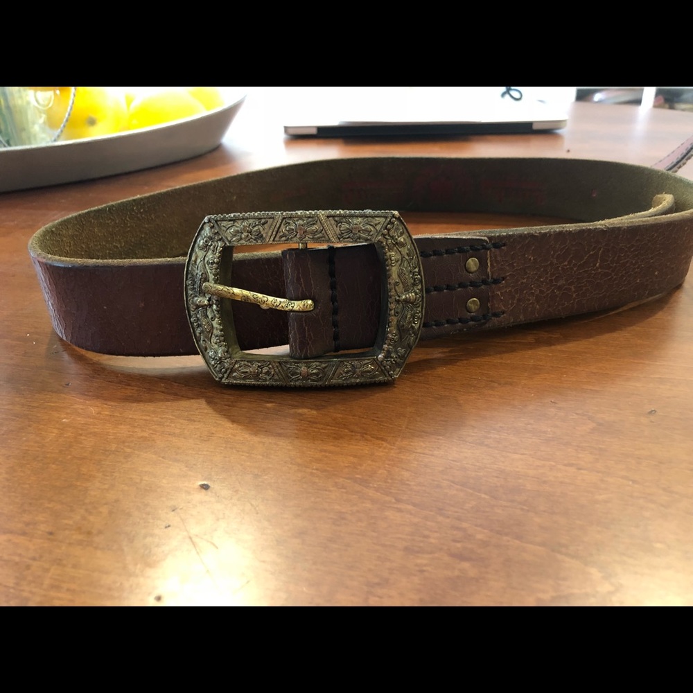 Lucky Brand dark brown distressed vintage belt